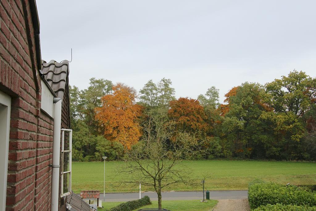 Bergopwaerts Bed & Breakfast Sint Odiliënberg Eksteriør bilde